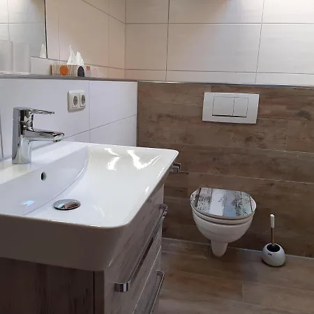 Uecker Apartament